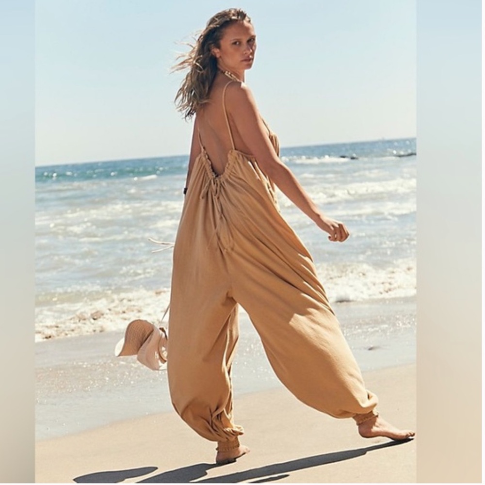 Free People FP Beach Good Day One-Piece Linen Bld Jumpsuit Velvet Sand Flowy S - Picture 2 of 12